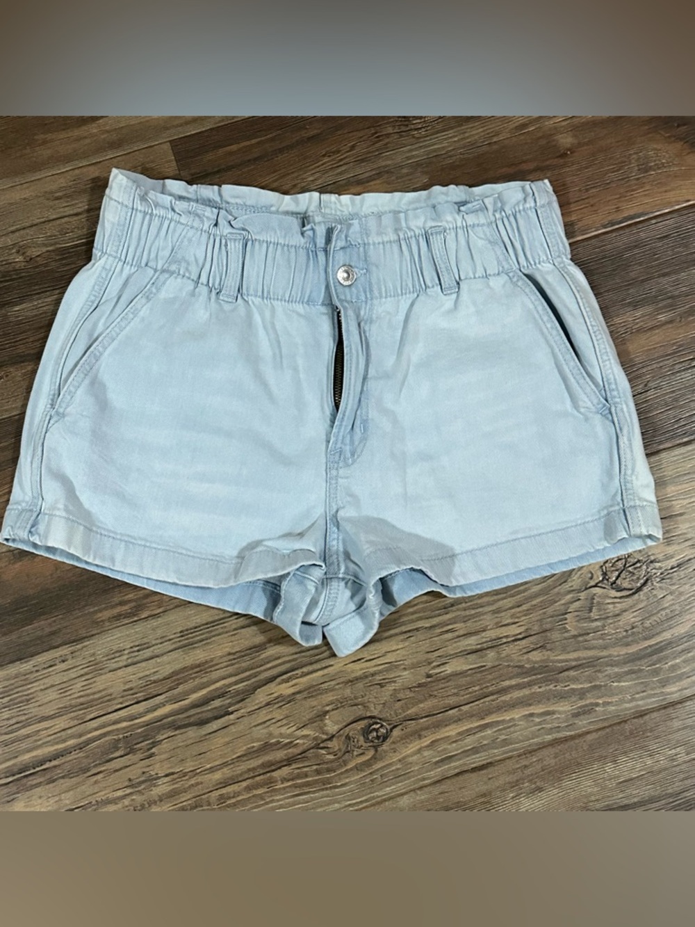 American Eagle mom shorts paperbag jean women’s 6